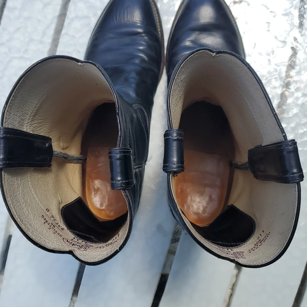 Justin Roper Style# 3133. GUC. Black. Size 11E. Made In USA